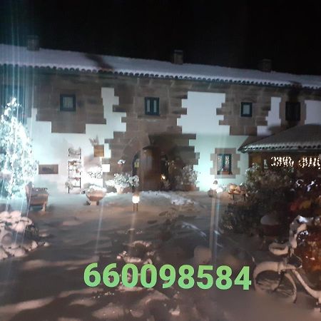 Hotel La Casona De Barrio, Alto Campoo Barrio (Cantabria) Exterior foto